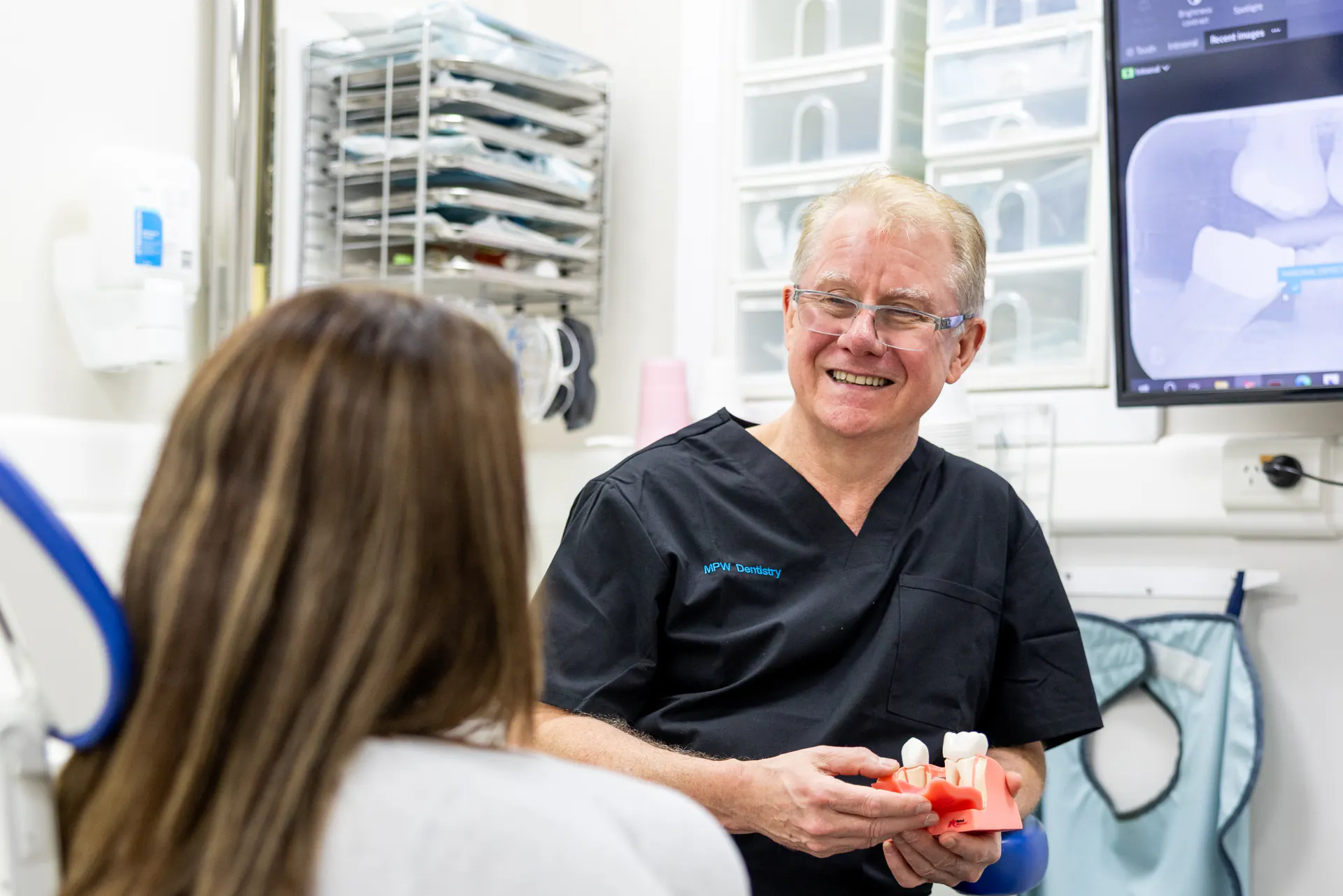 Dr Michael Walker